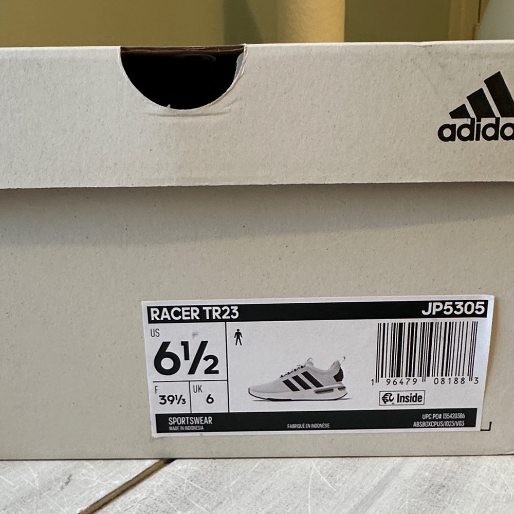 Adidas Kids Racer TR23 Black and White Sneakers brand new